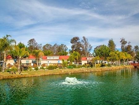 Wilderness Lakes Rv Resort Menifee Exterior photo