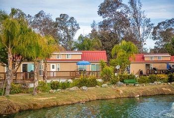 Wilderness Lakes Rv Resort Menifee Exterior photo